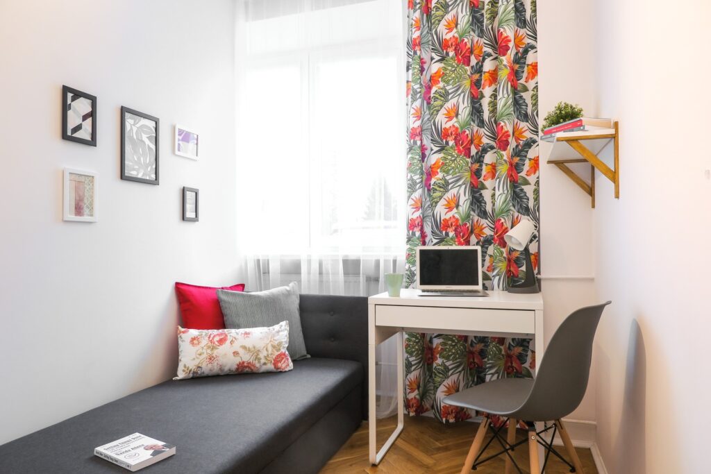  zdjęcie pokoju po home stagingu
